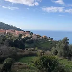 Apartamento T3 En Duplex Au Coeur De Piana (Corsica)