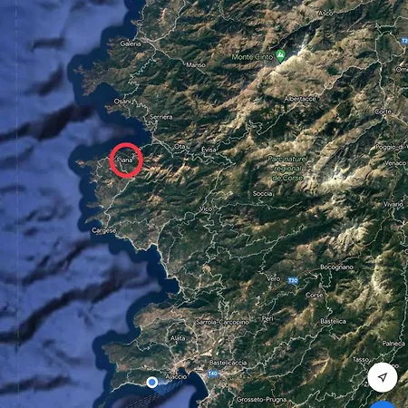 Lägenhet T3 En Duplex Au Coeur De Piana (Corsica)