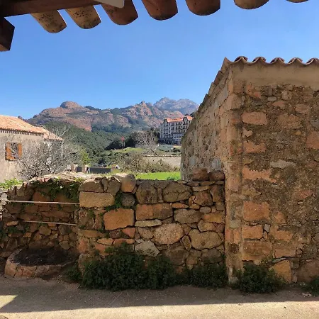 T3 En Duplex Au Coeur De Lägenhet Piana (Corsica)
